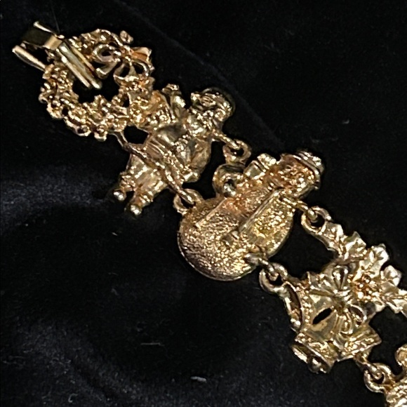 Gold Tone Holiday Charm Bracelet and Brooch Set Tree Reindeer Santa - Picture 11 of 13